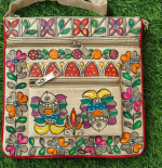 Fine Cross Bag with Authentic Madhubani Painting for Women, Casual, Travel, Beach and Party, Tredy Stylish Handmade stylish Cross bag  Handicraft Mini bag - Image 4